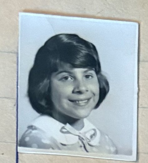 School photo taped to letter L02