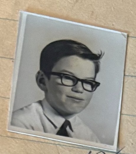 School photo taped to letter L06