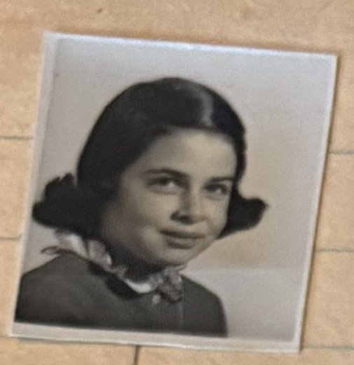 School photo taped to letter L10